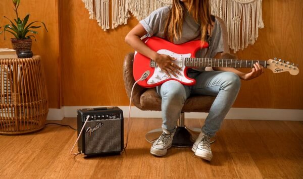 Fender Frontman 10G Guitar Amplifier Review Powerful Sound and Compact Design
